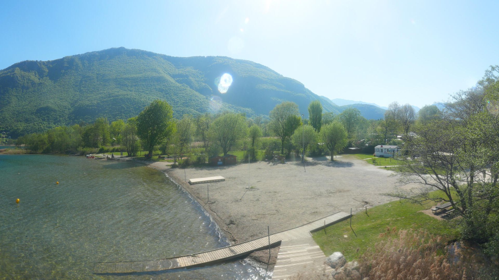 Doussard: Plage de Doussard - Bout du Lac - Au bout du lac d'Annecy