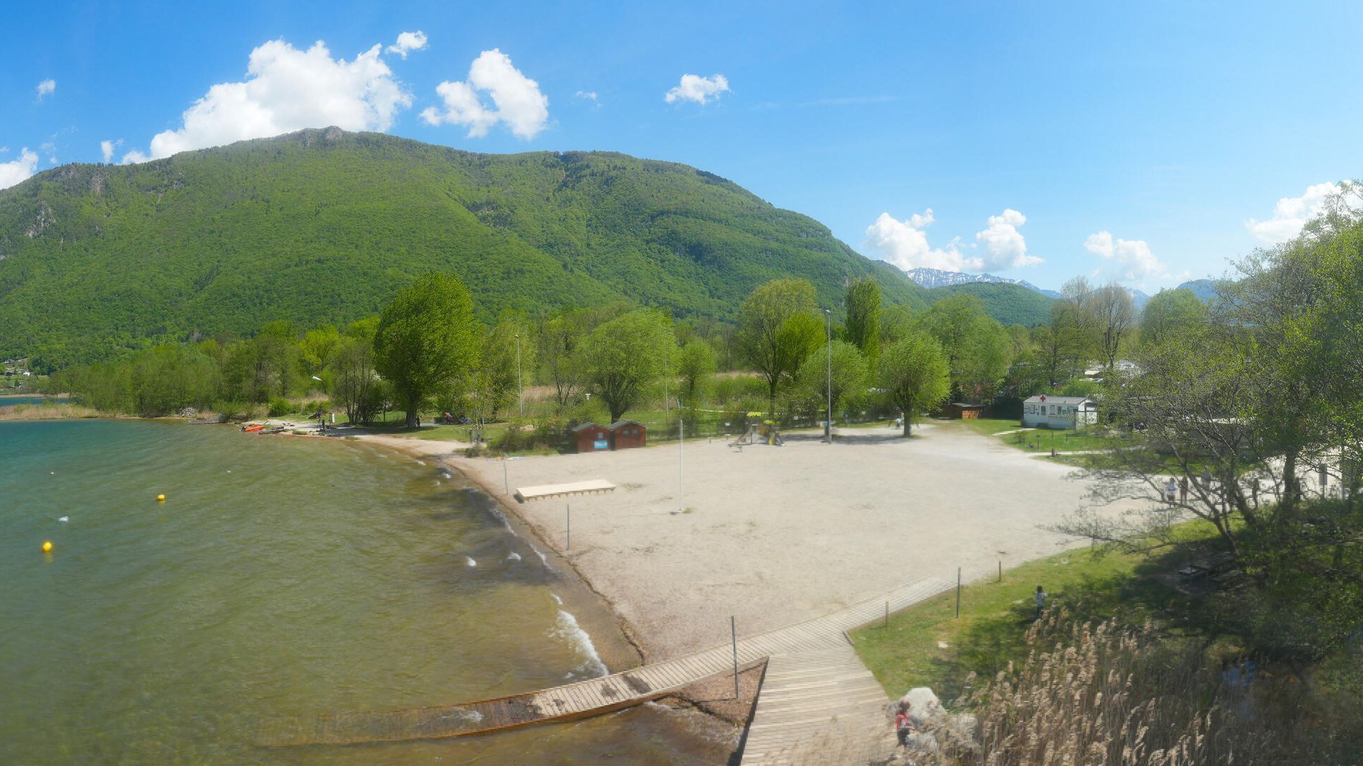 Doussard: Plage de Doussard - Bout du Lac - Au bout du lac d'Annecy