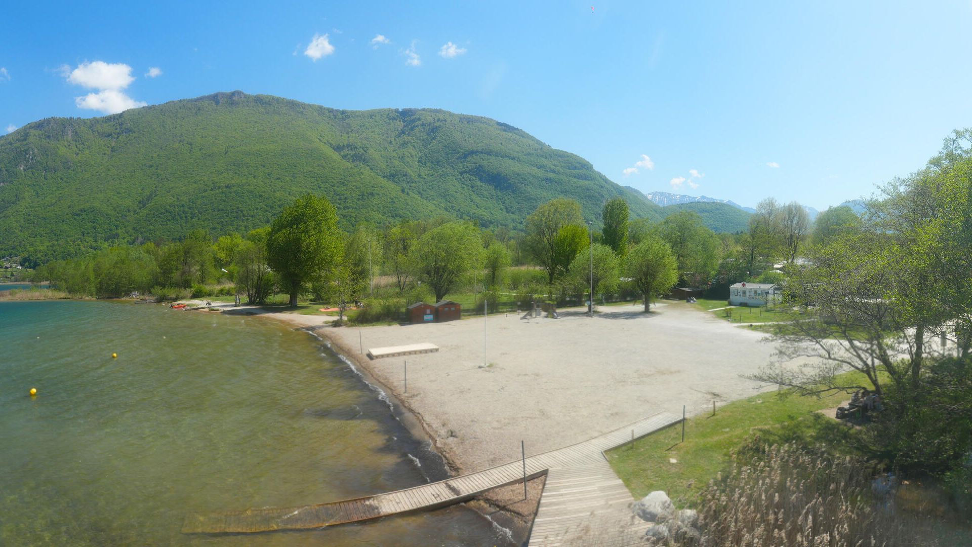 Doussard: Plage de Doussard - Bout du Lac - Au bout du lac d'Annecy