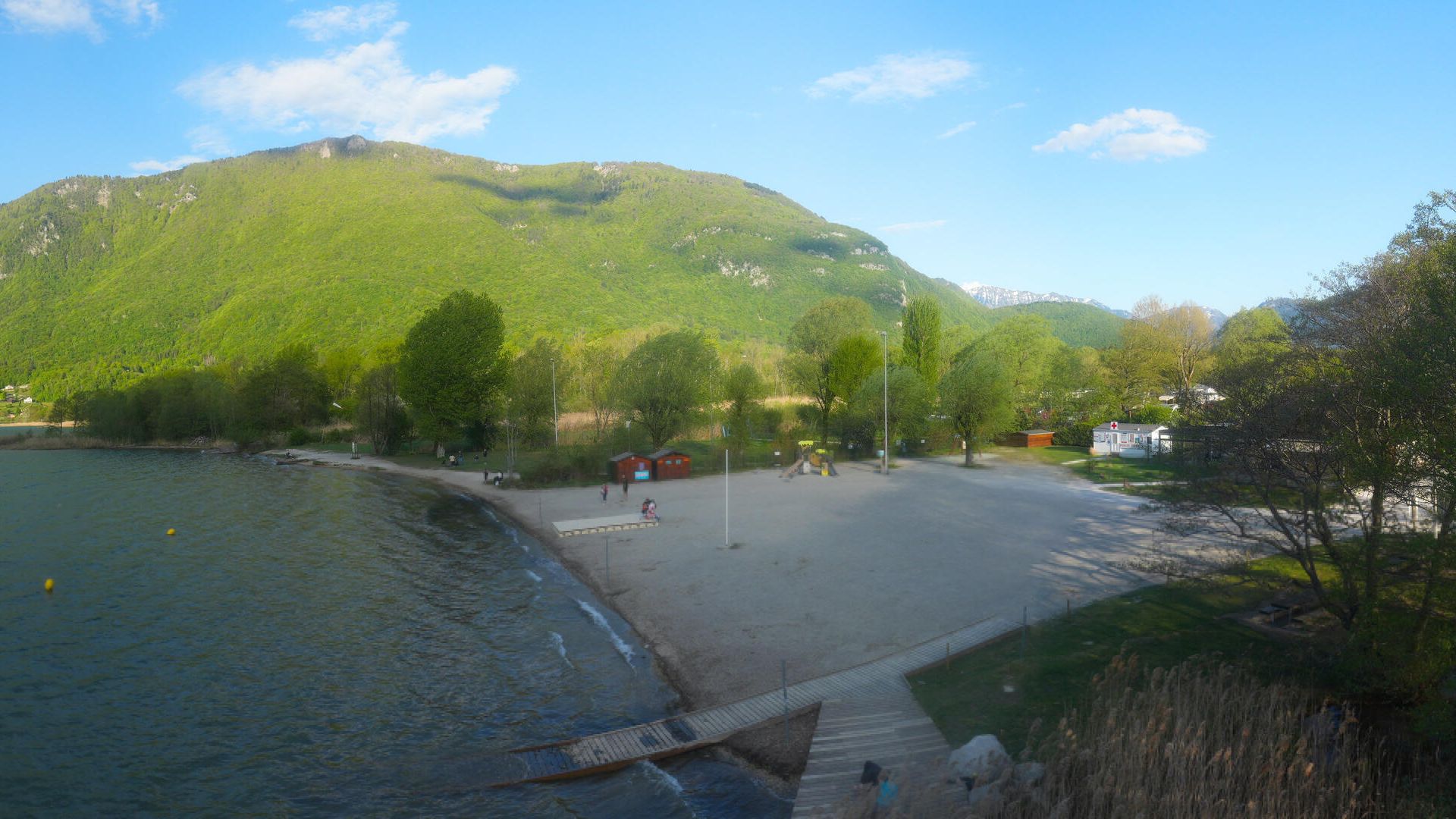 Doussard: Plage de Doussard - Bout du Lac - Au bout du lac d'Annecy