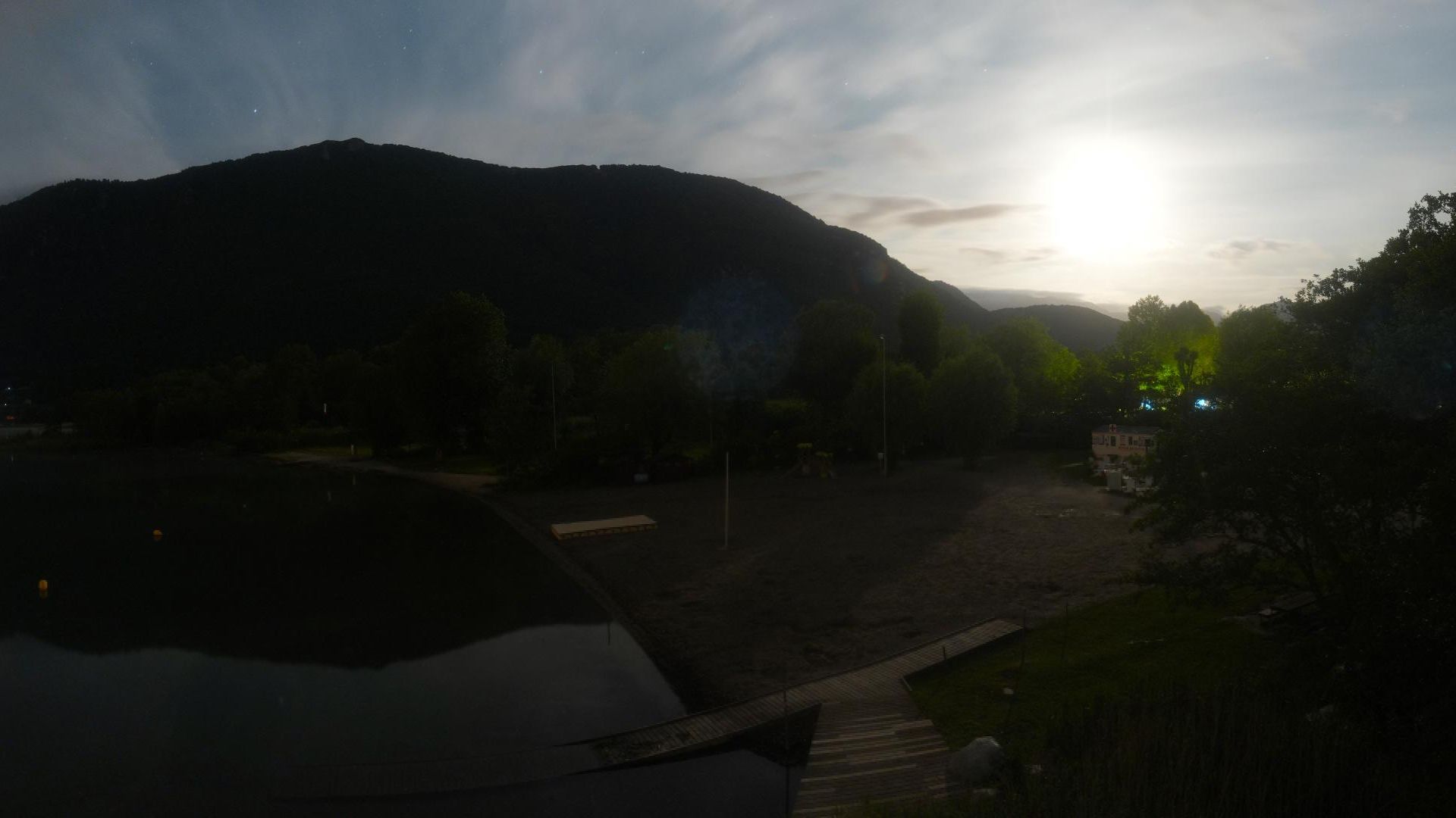 Doussard: Plage de Doussard - Bout du Lac - Au bout du lac d'Annecy