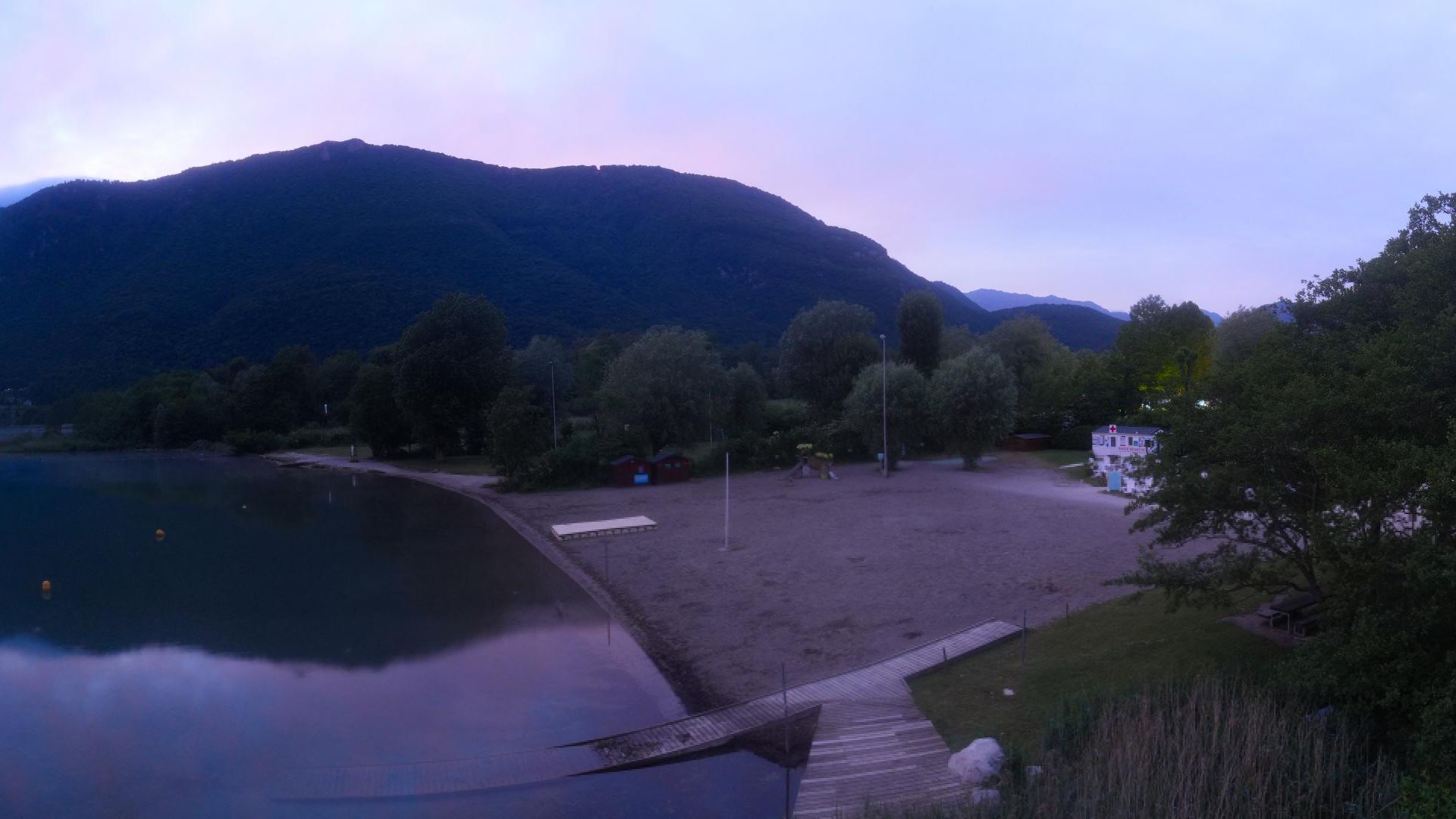 Doussard: Plage de Doussard - Bout du Lac - Au bout du lac d'Annecy