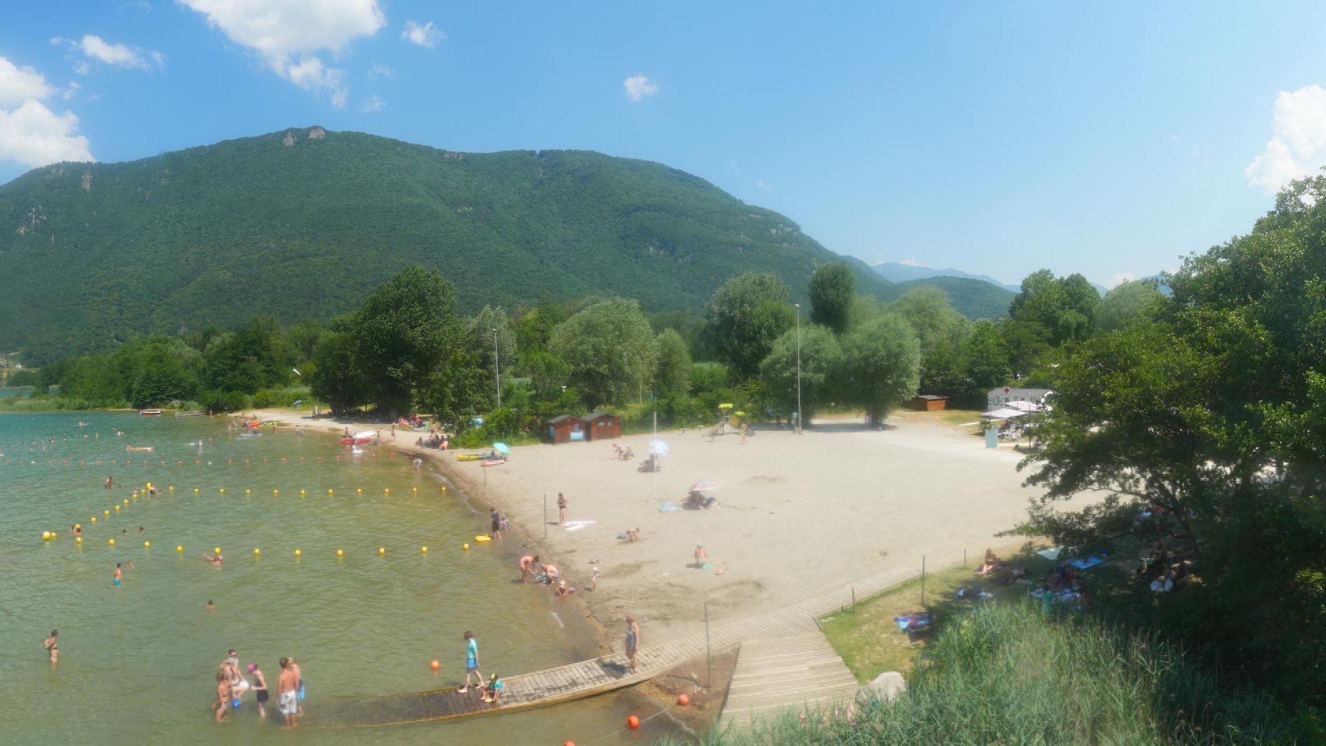Doussard: Plage de Doussard - Bout du Lac - Au bout du lac d'Annecy