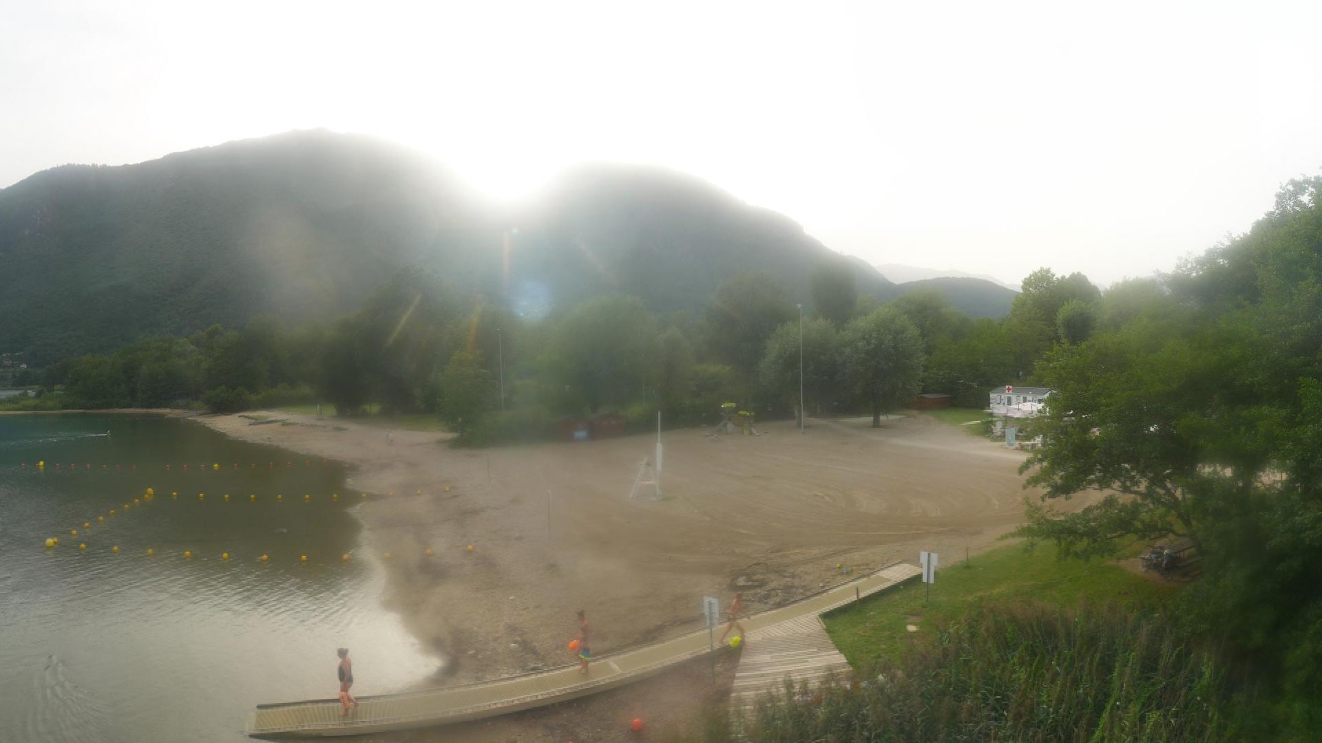 Doussard: Plage de Doussard - Bout du Lac - Au bout du lac d'Annecy