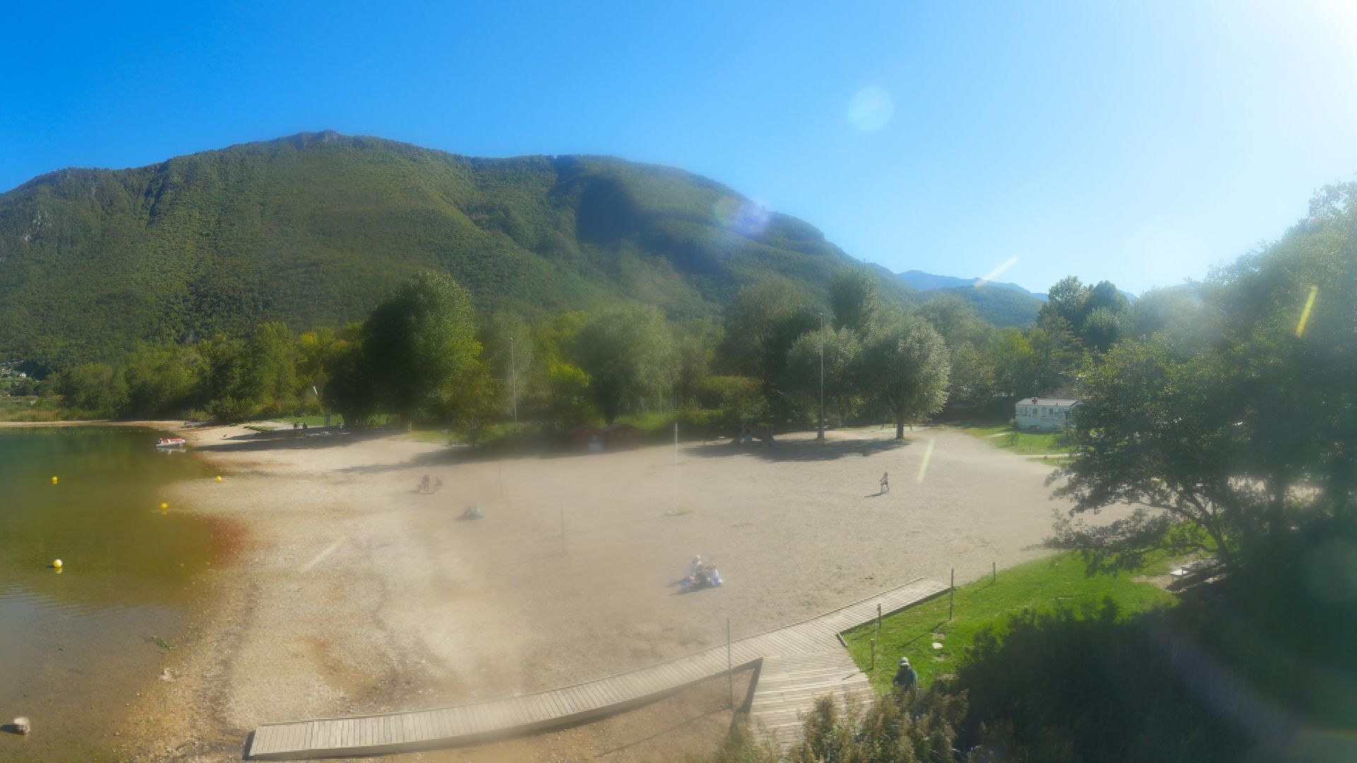 Doussard: Plage de Doussard - Bout du Lac - Au bout du lac d'Annecy