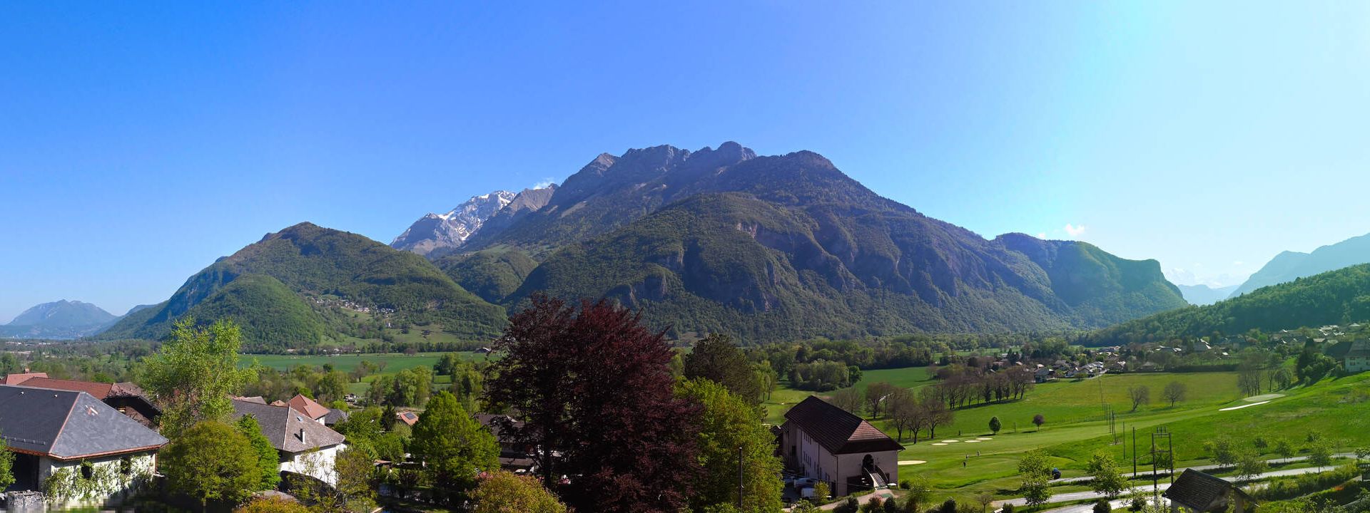 Giez: Golf de Giez - la dent de cons - La Tournette - Dents de Lanfon