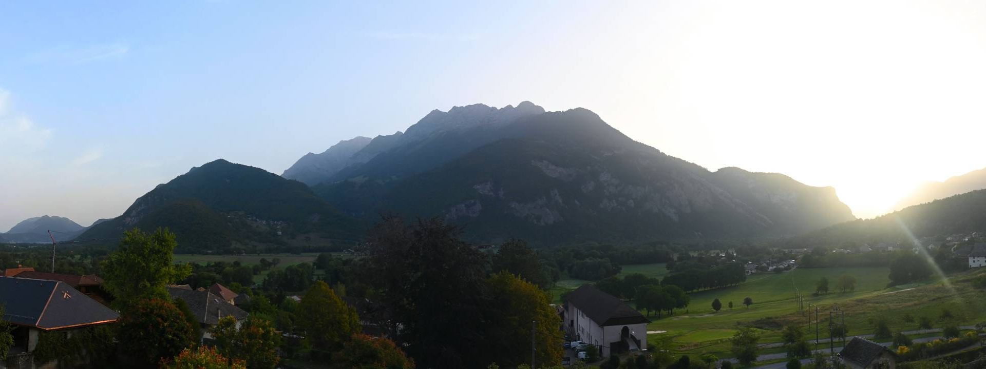 Giez: Golf de Giez - la dent de cons - La Tournette - Dents de Lanfon