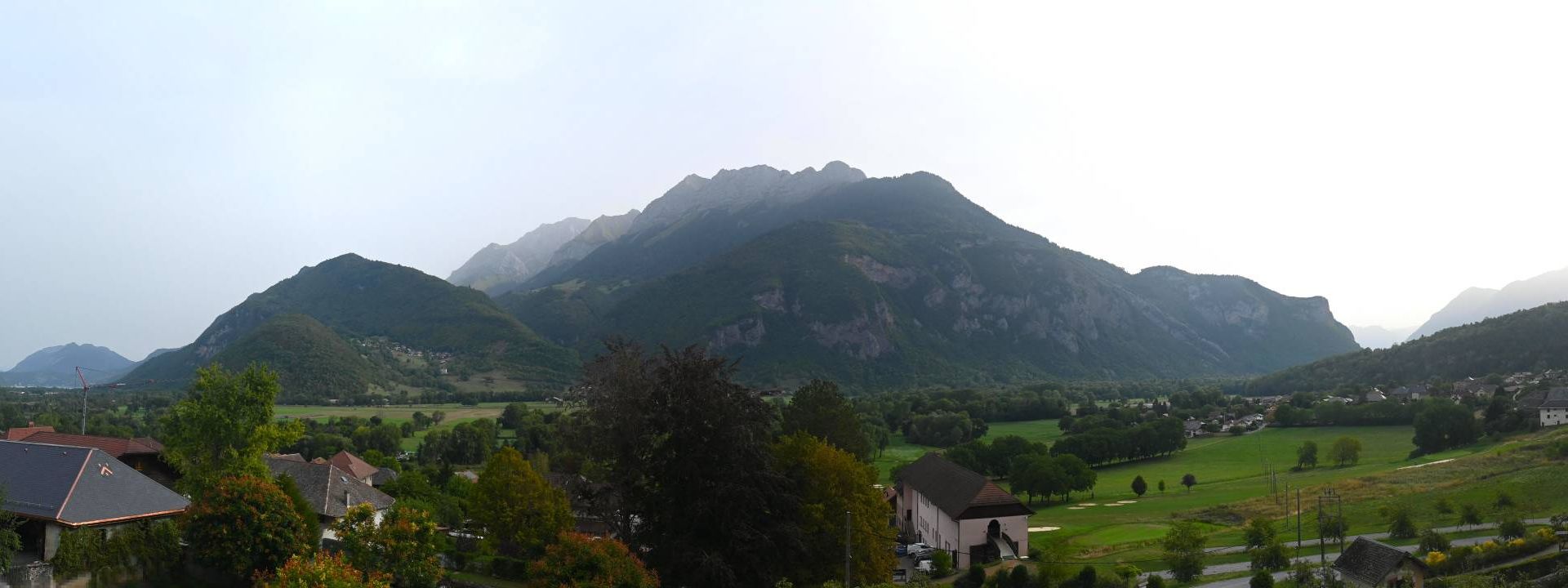 Giez: Golf de Giez - la dent de cons - La Tournette - Dents de Lanfon