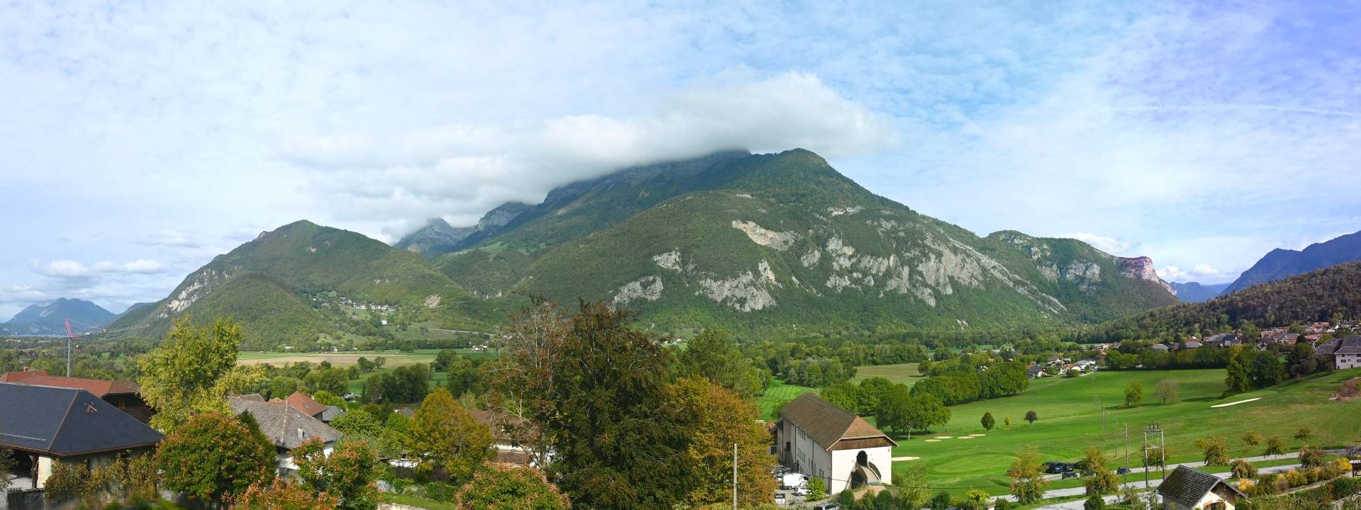 Giez: Golf de Giez - la dent de cons - La Tournette - Dents de Lanfon