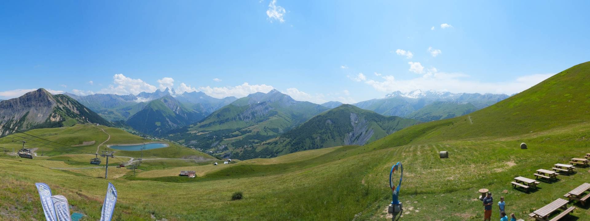 Saint-Jean-d'Arves: Charvin Express