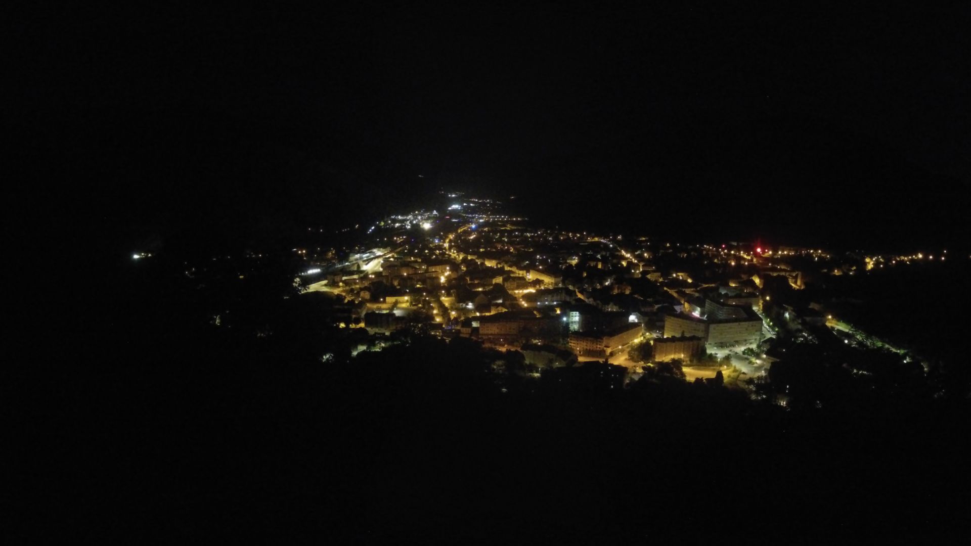 Saint-Jean-de-Maurienne › Est