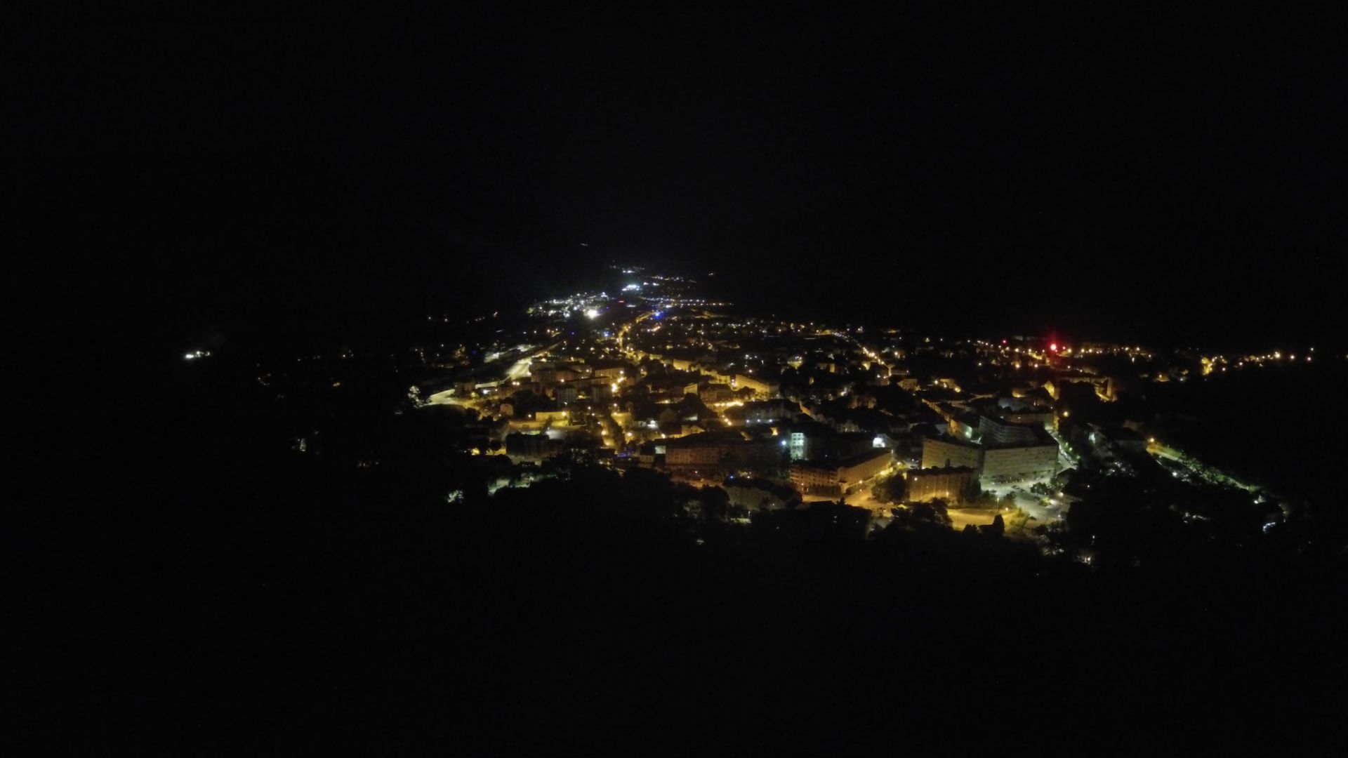 Saint-Jean-de-Maurienne › Est
