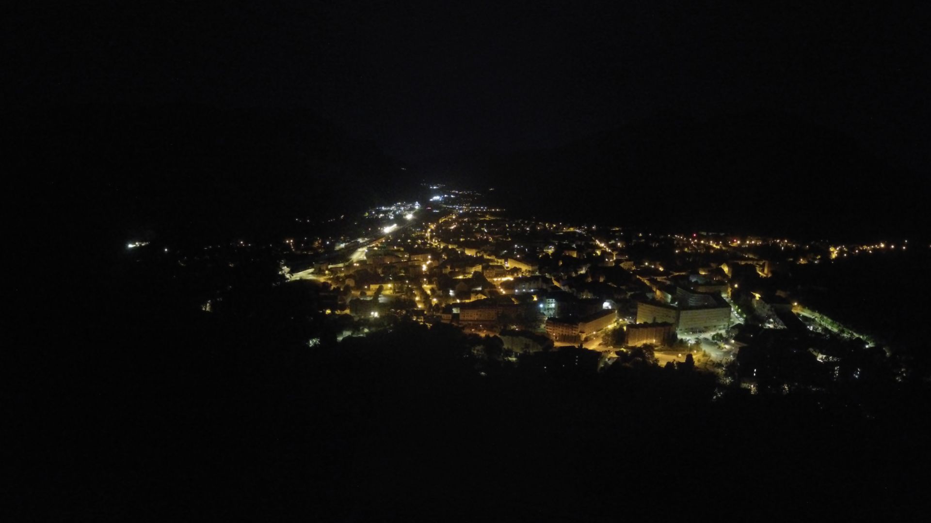 Saint-Jean-de-Maurienne › Est