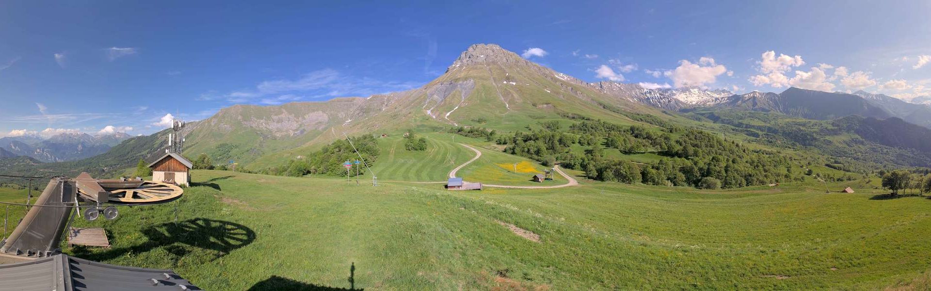 Albiez-Montrond › Sud-est: Téléski des aplanes - Pointe d'Emy