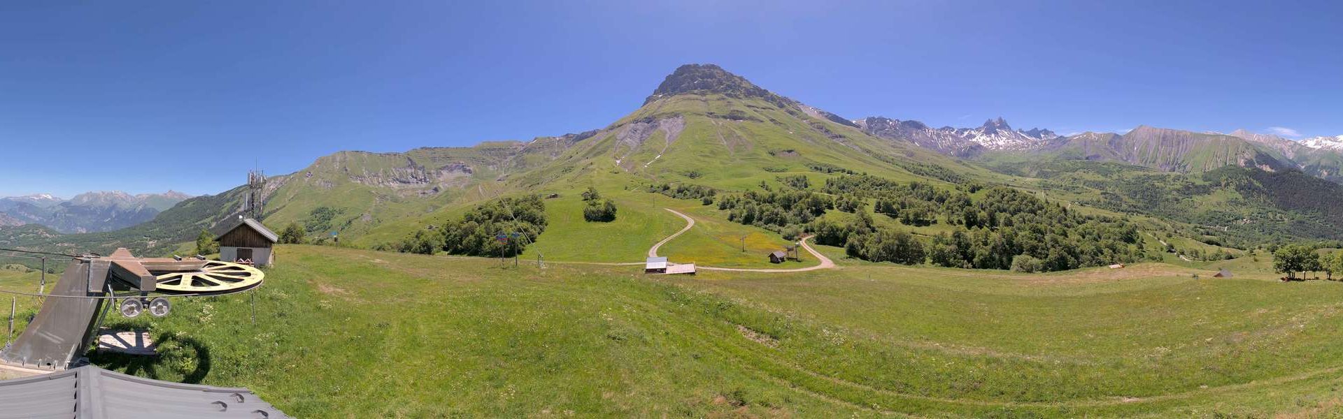 Albiez-Montrond › Sud-est: Téléski des aplanes - Pointe d'Emy