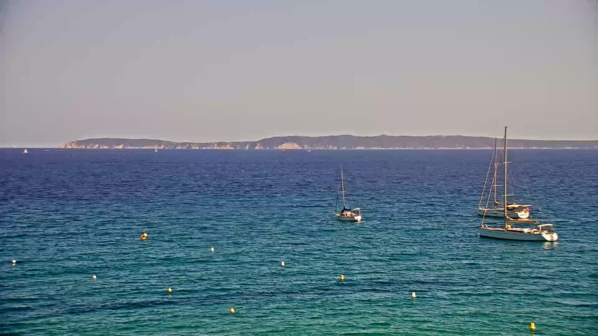 Le Lavandou: Les îles d'or