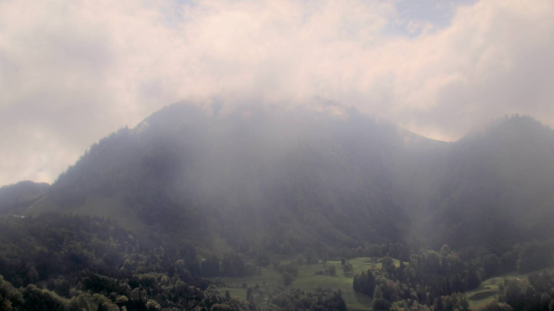 Les Clefs › Sud: Montagne de Sulens