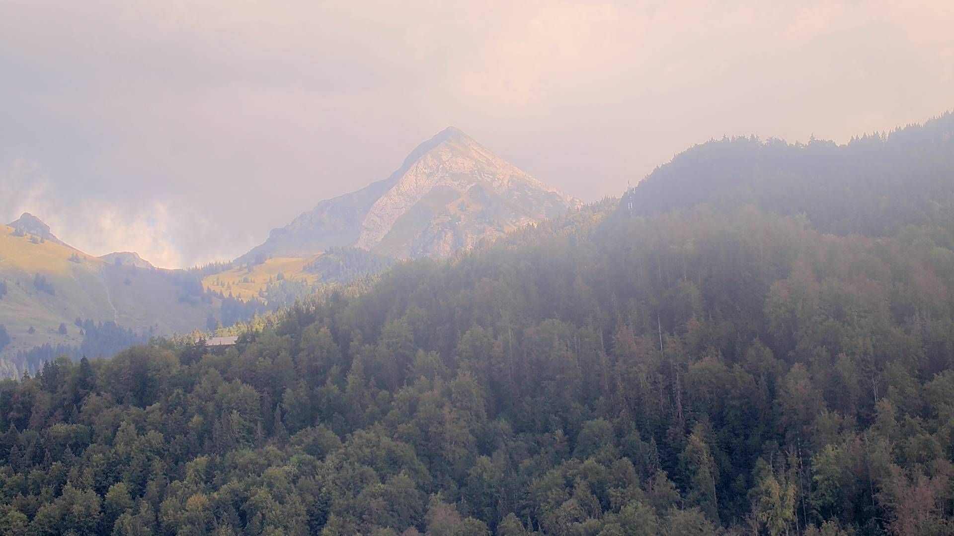 Le Bouchet-Mont-Charvin › Sud-est: Mont Charvin