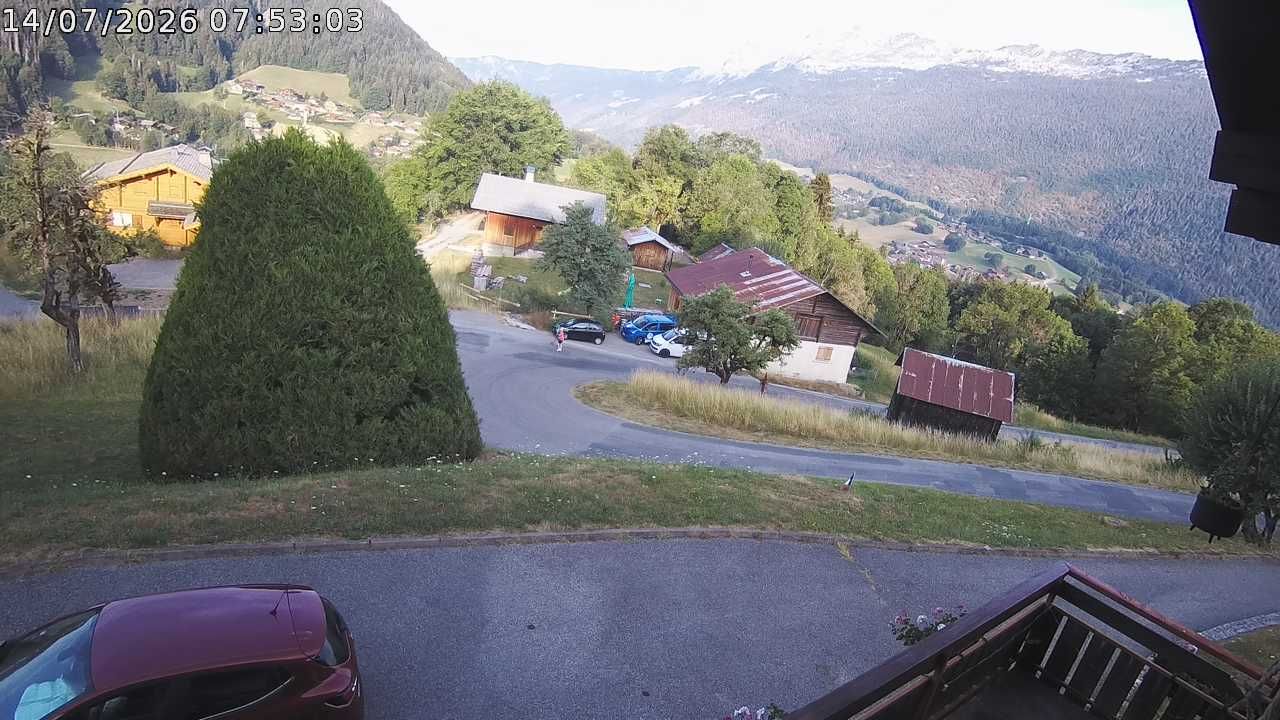 Saint-Jean-de-Sixt › Ouest: La Croix de Lachat