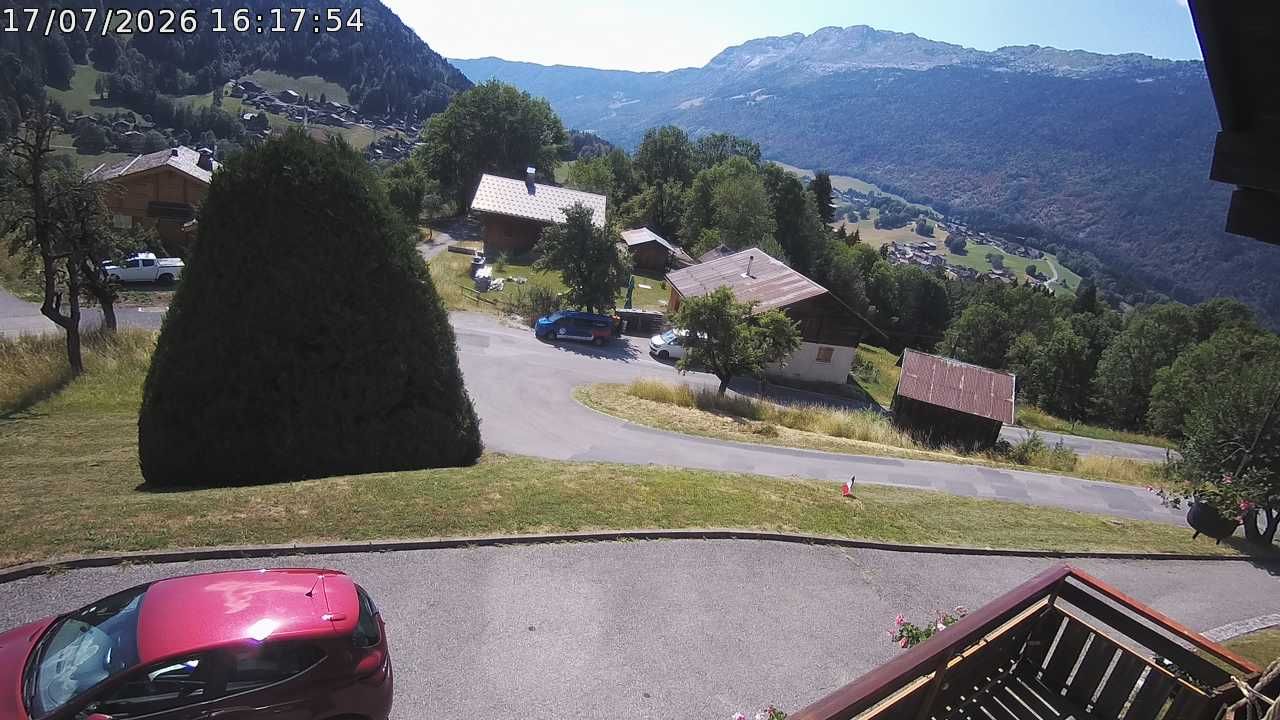 Saint-Jean-de-Sixt › Ouest: La Croix de Lachat