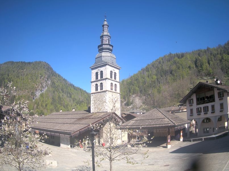 La Clusaz: Panoramic Centre village