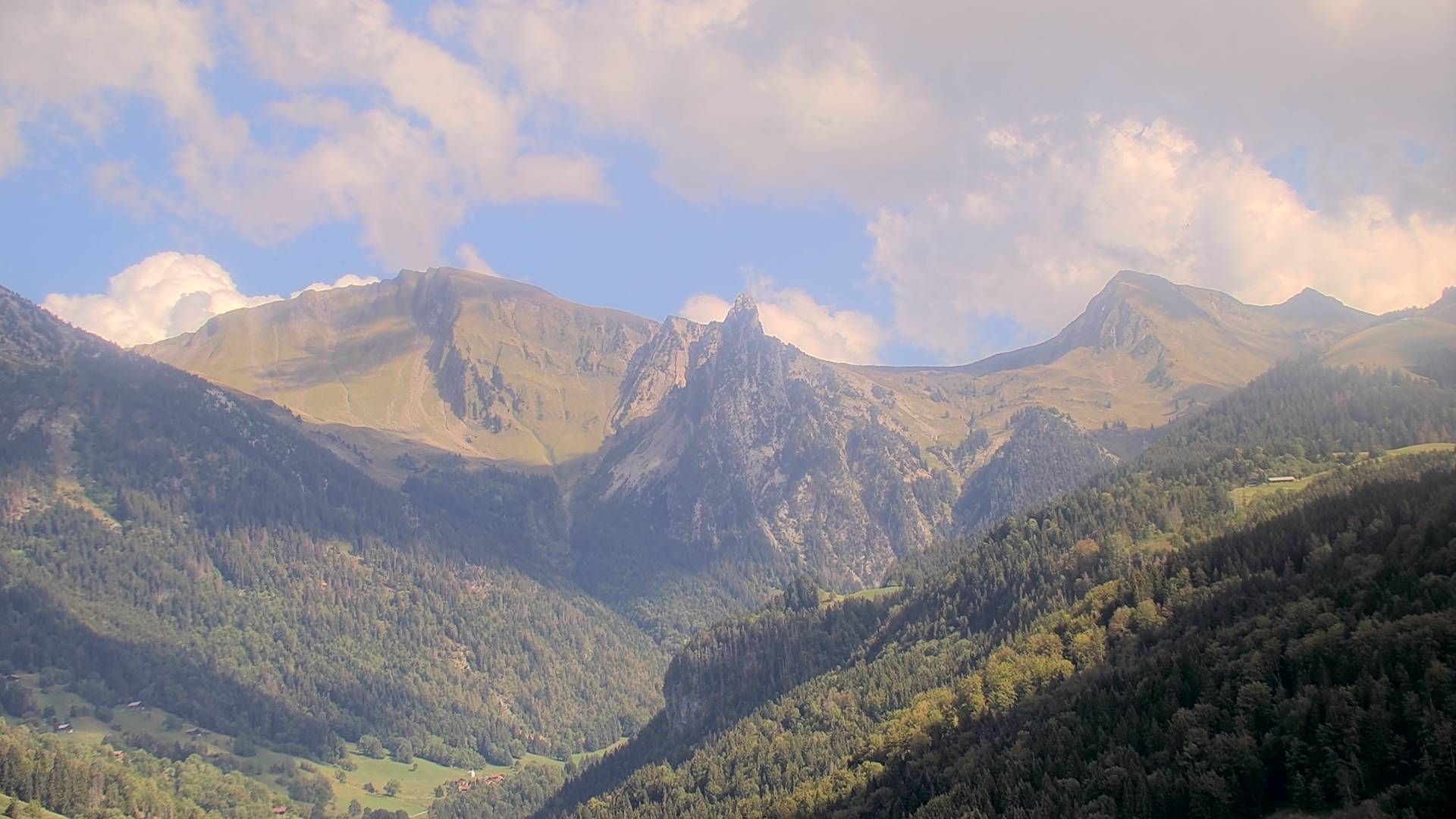 Manigod › Sud-est: Aiguille de Manigod