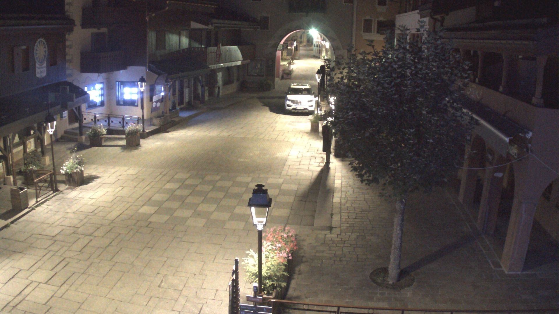 Les Avanchers-Valmorel › Sud-ouest: Rue du Bourg