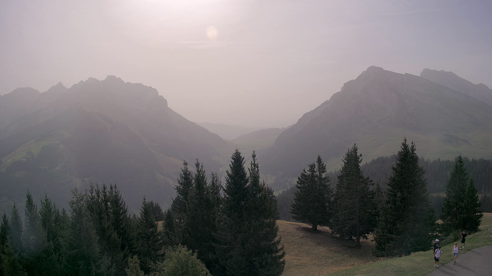 Thônes › Sud-est: Col des Aravis