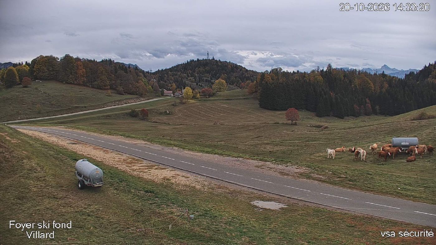 Onnion › Sud-est: Parking gratuit de Plaine-Joux