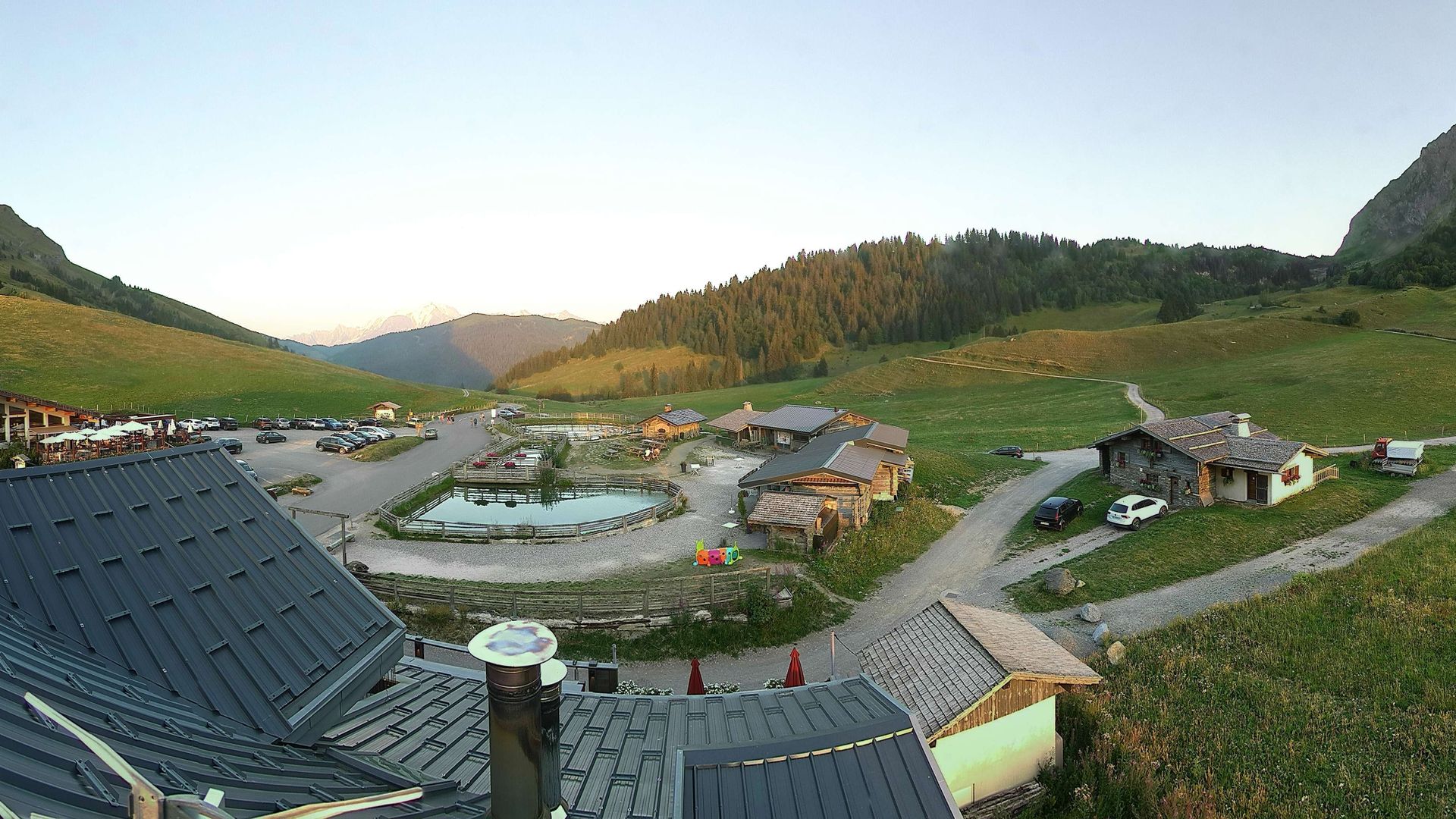 La Giettaz: LES RHODOS (Col des Aravis)