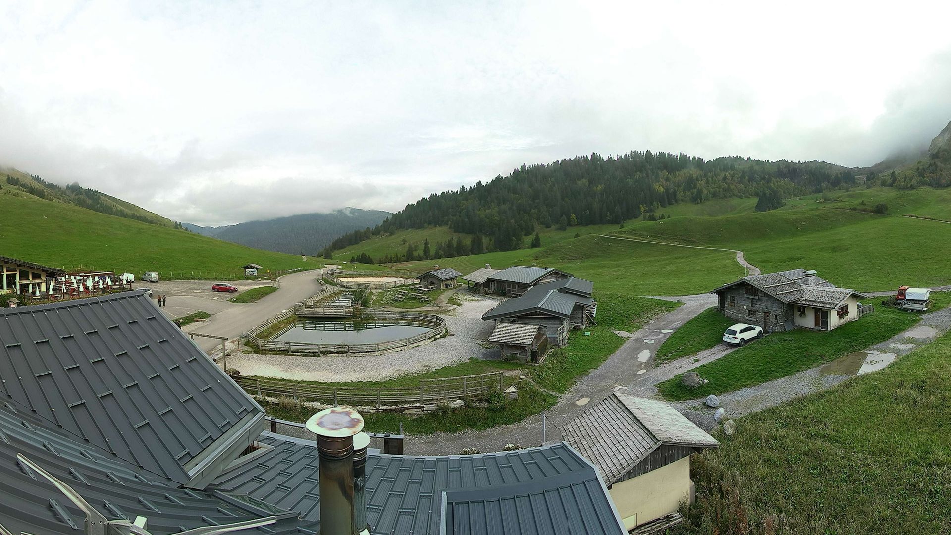 La Giettaz: LES RHODOS (Col des Aravis)
