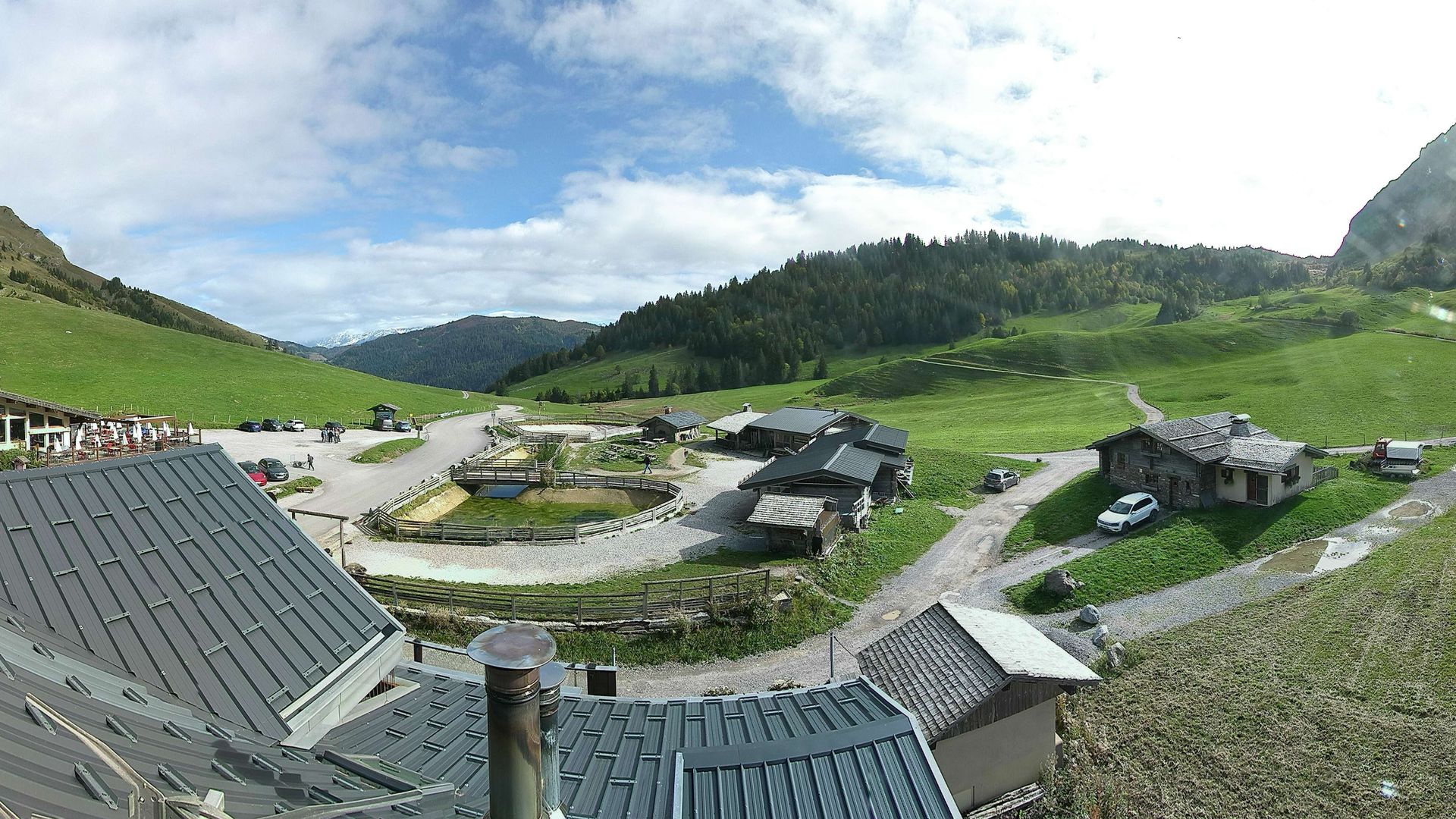 La Giettaz: LES RHODOS (Col des Aravis)