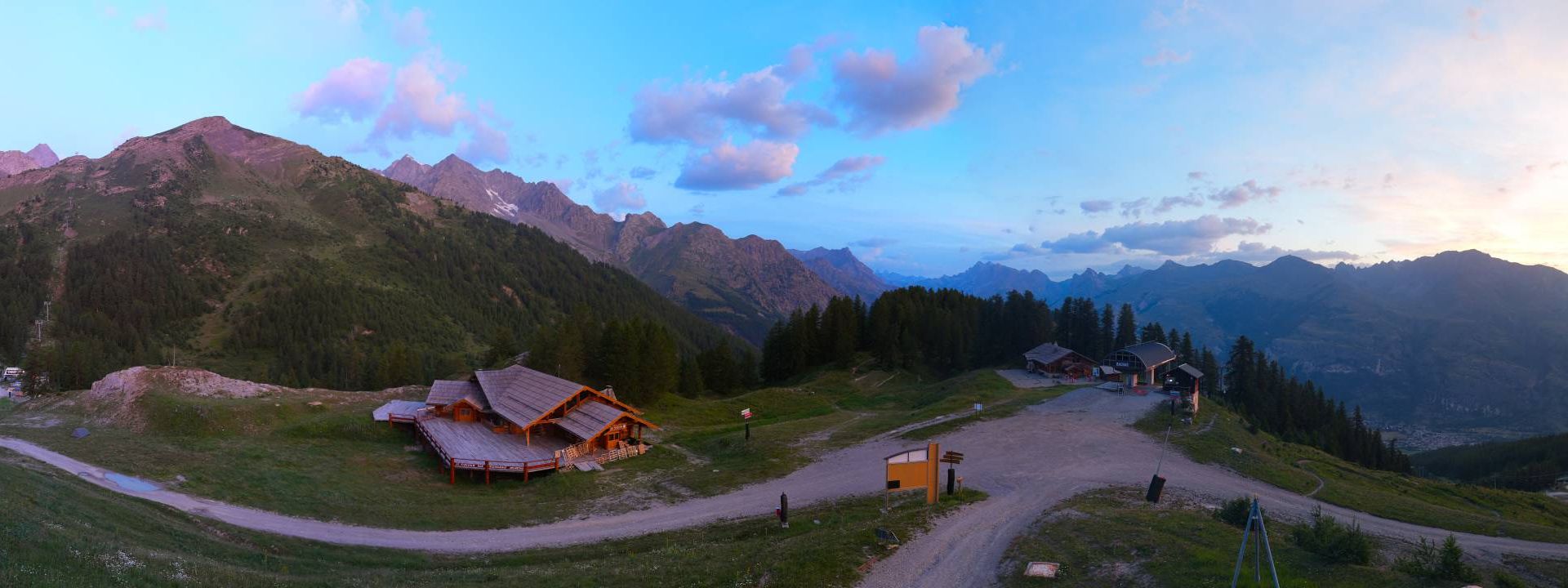 La Salle-les-Alpes: Serre Chevalier - Provence-Alpes-Côte d'Azur, France