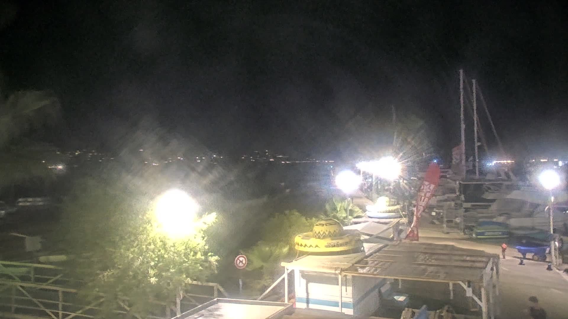 Cavalaire-sur-Mer: Live