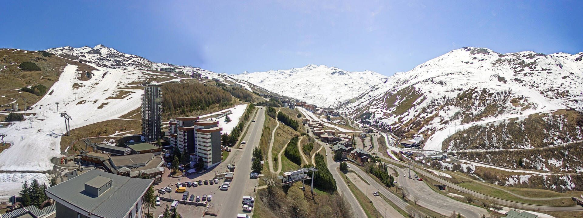 Les Belleville › Est