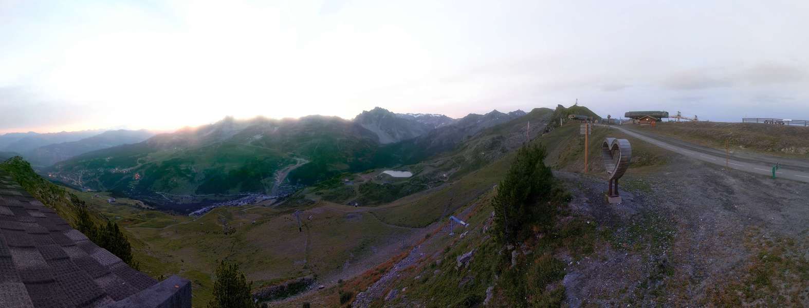 Les Allues: Méribel Tougnète (2434m) HD