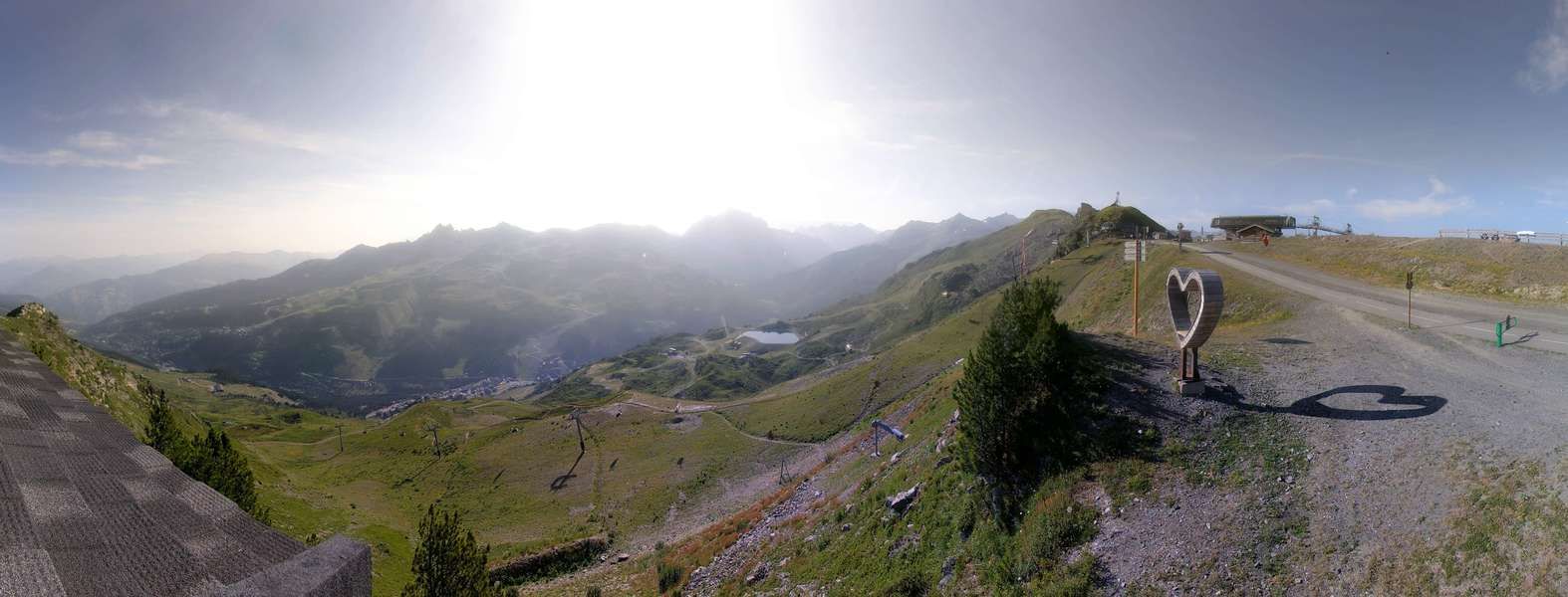 Les Allues: Méribel Tougnète (2434m) HD