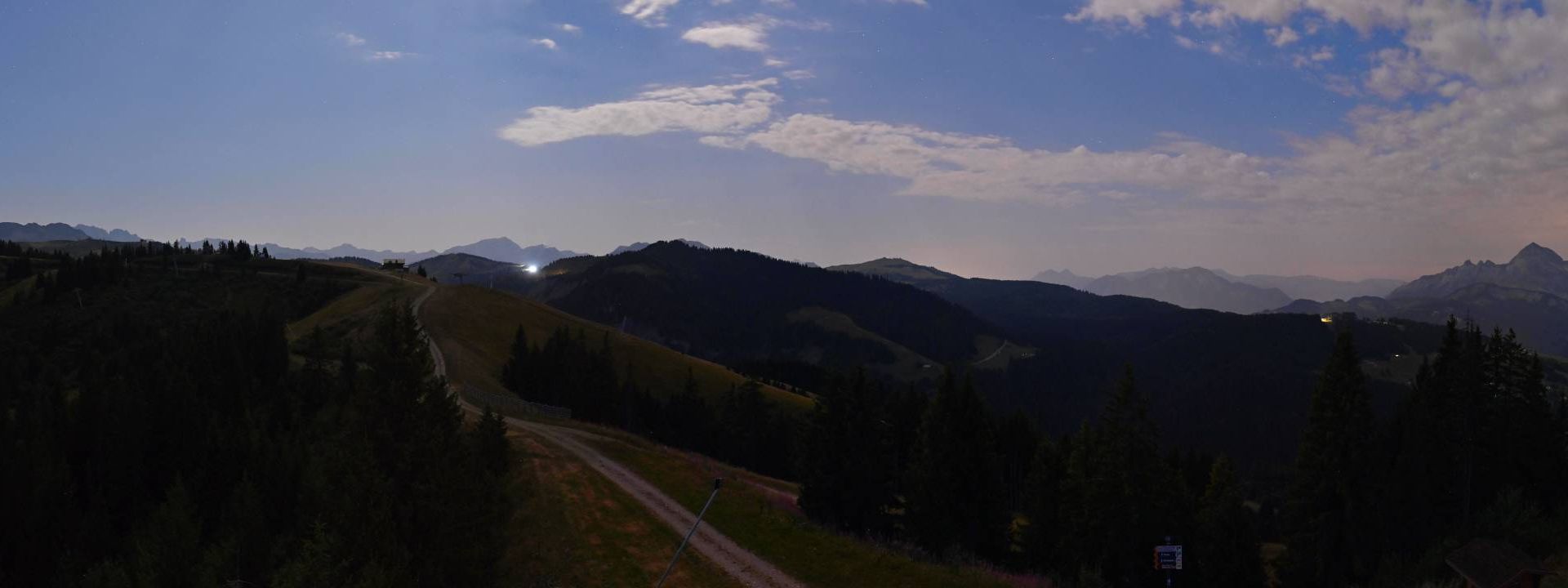 Notre-Dame-de-Bellecombe: Mont Rond