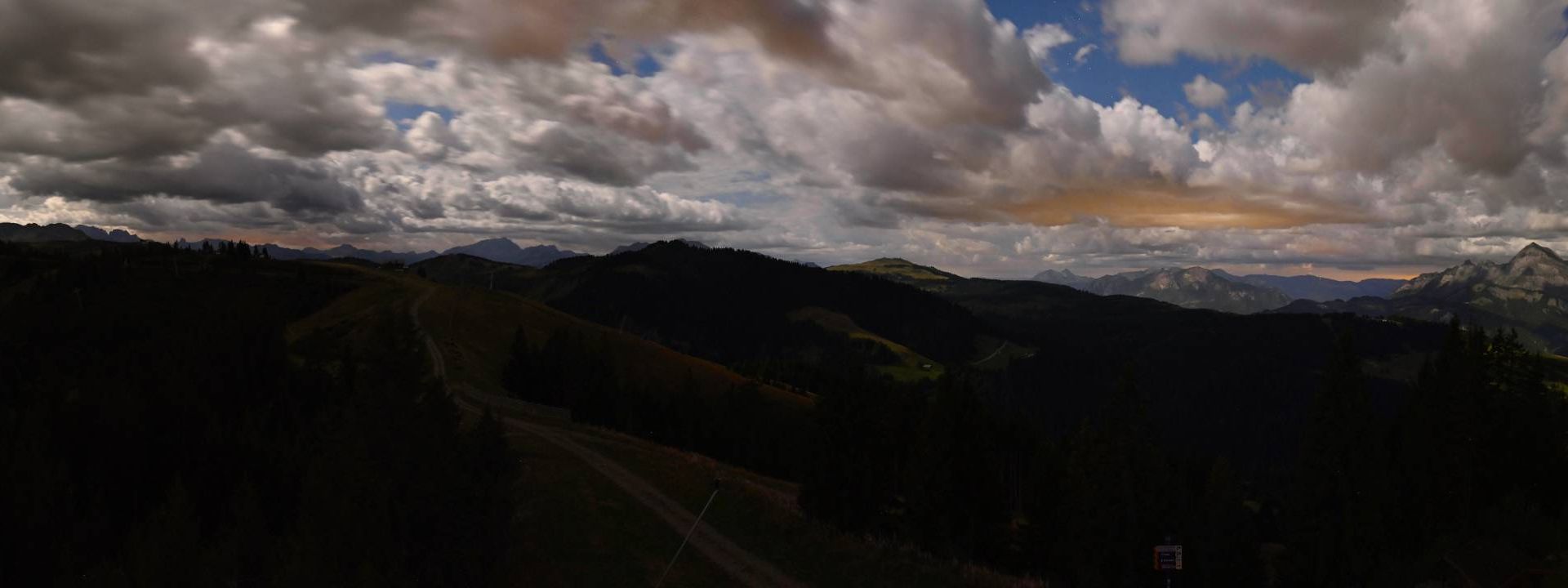 Notre-Dame-de-Bellecombe: Mont Rond
