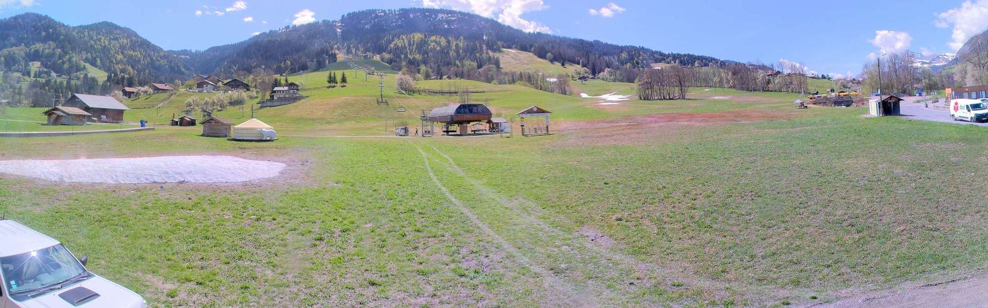 Praz-sur-Arly: Allée du Front de Neige