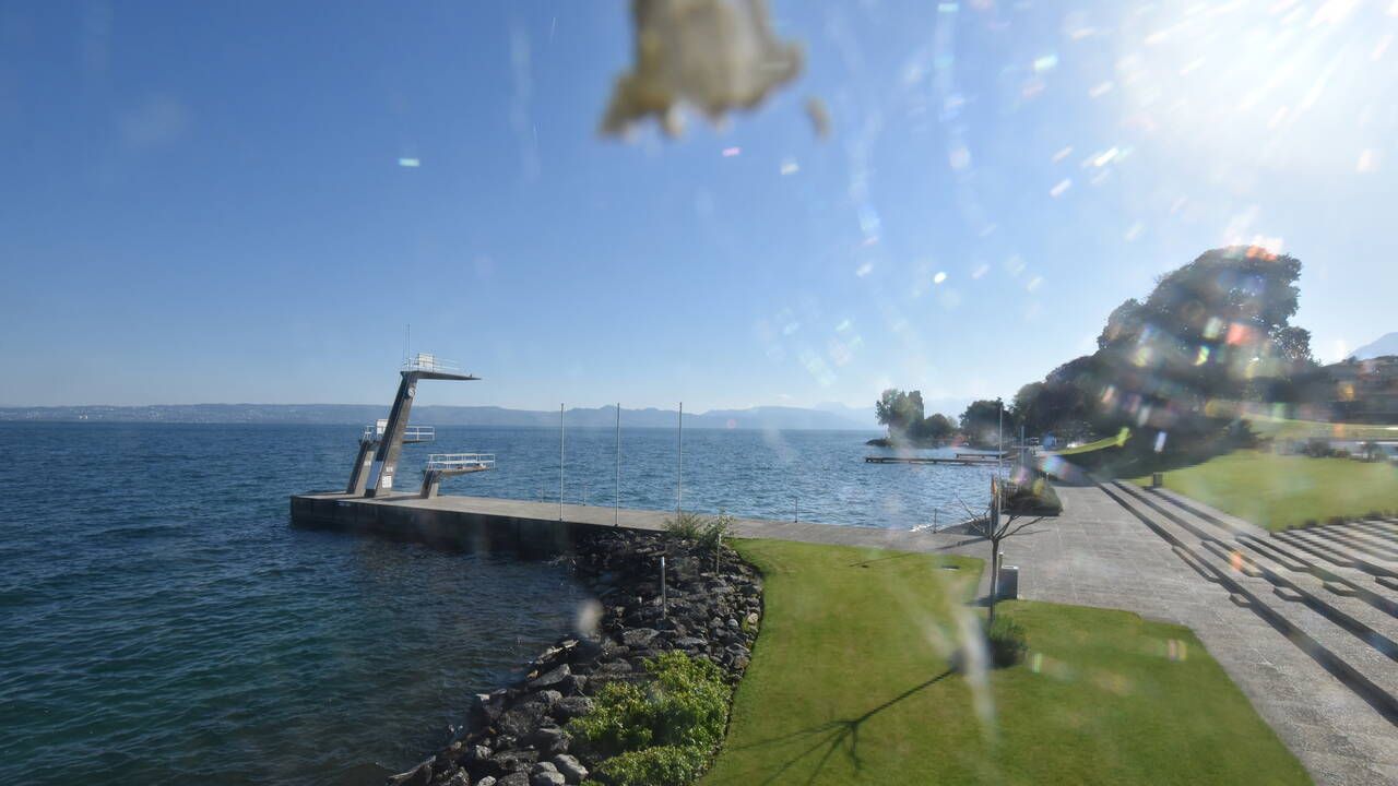 Évian-les-Bains › Est