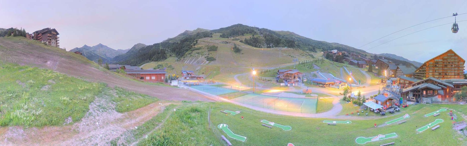 Les Allues: Méribel-Mottaret Centre (1750m)
