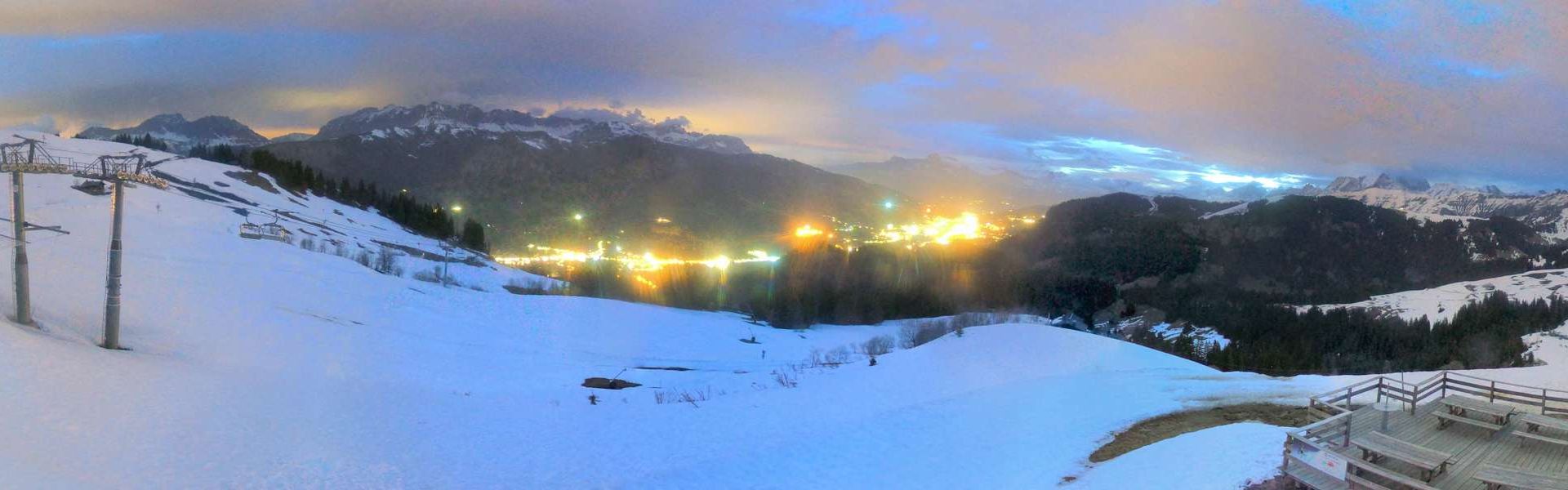 Praz-sur-Arly: Crêt du Midi