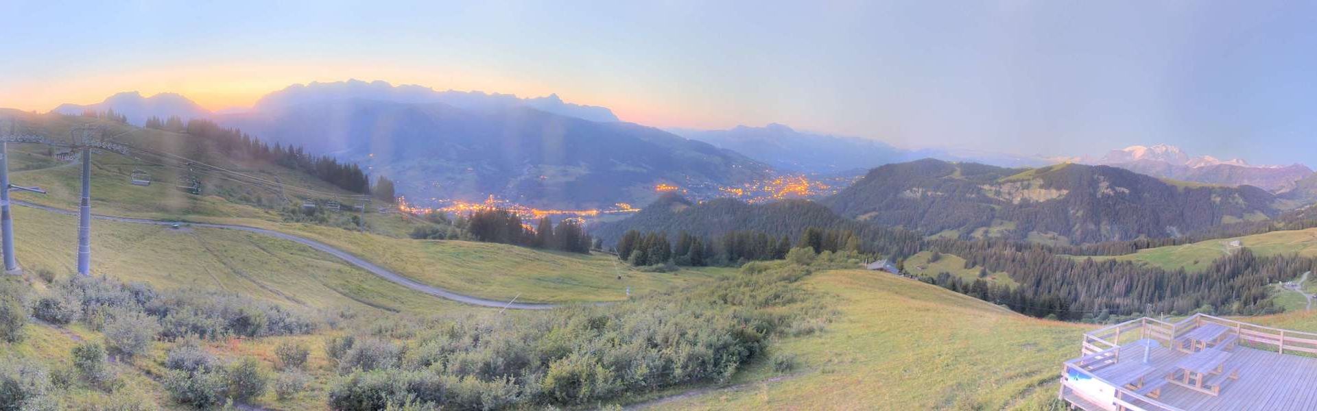 Praz-sur-Arly: Crêt du Midi