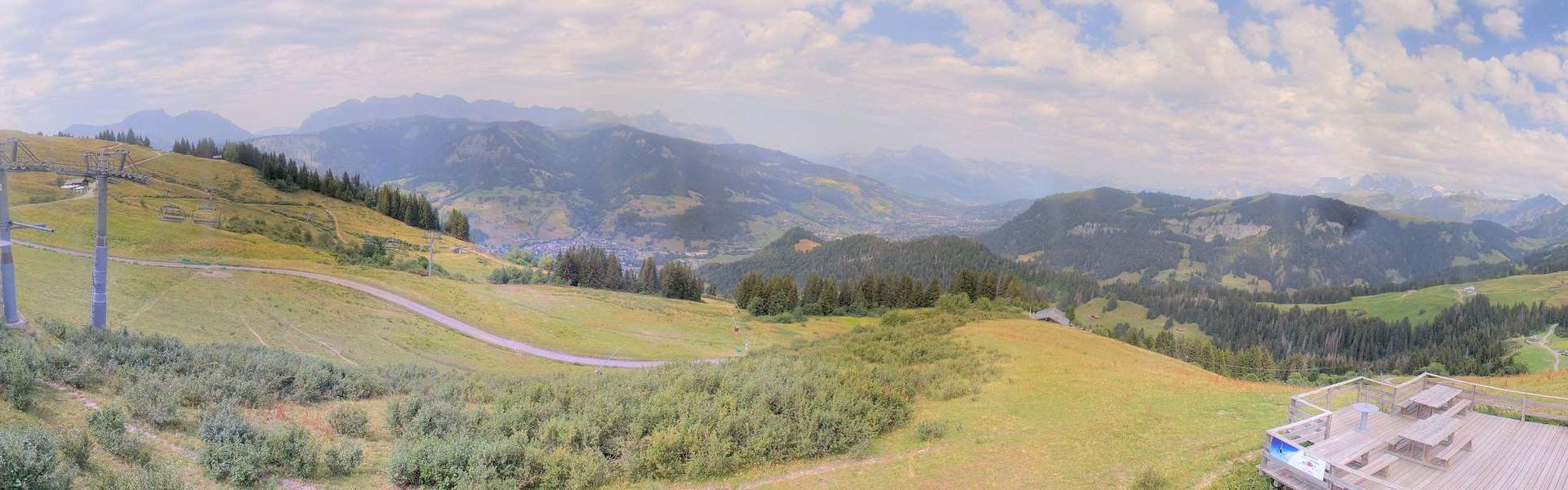 Praz-sur-Arly: Crêt du Midi