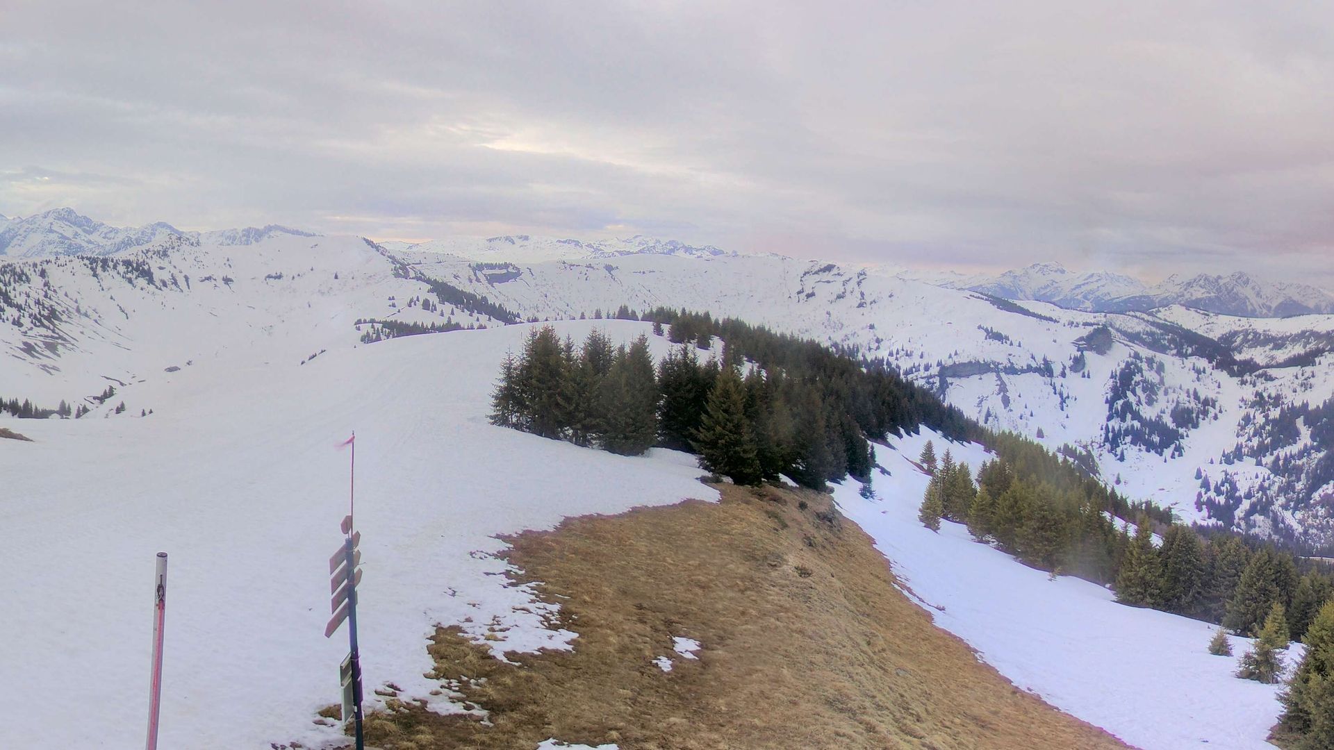 Notre-Dame-de-Bellecombe: Ban Rouge