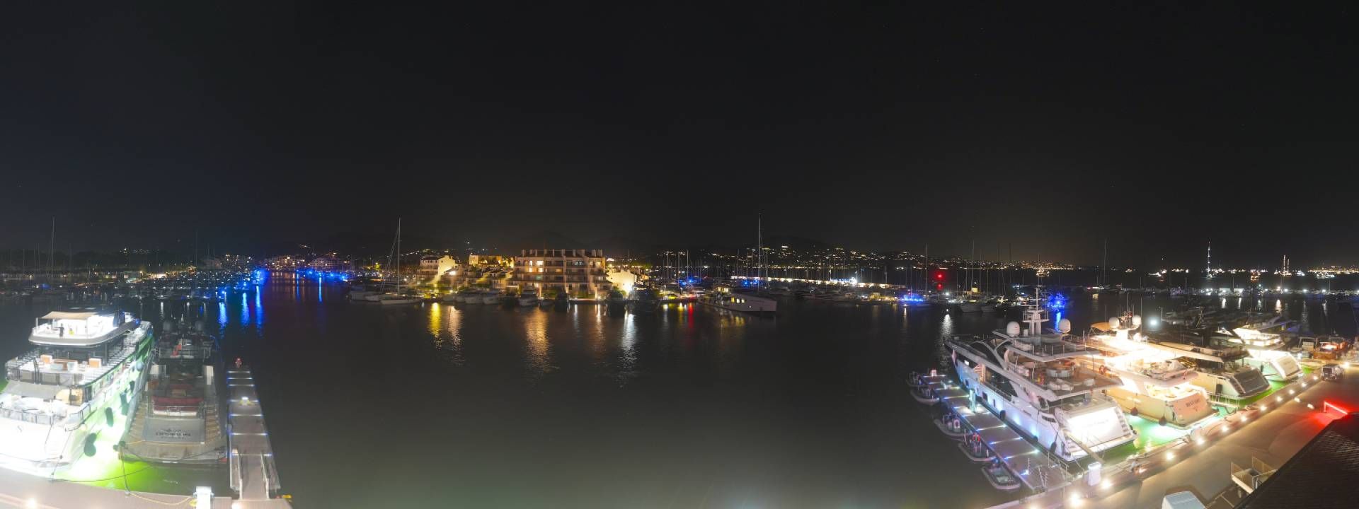 Cogolin › Est: Port des Marines de Cogolin