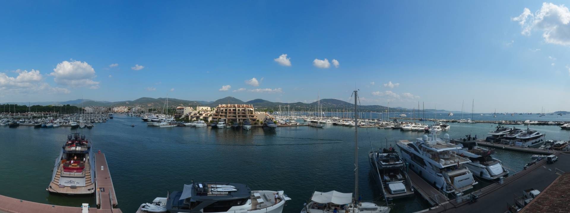 Cogolin › Est: Port des Marines de Cogolin