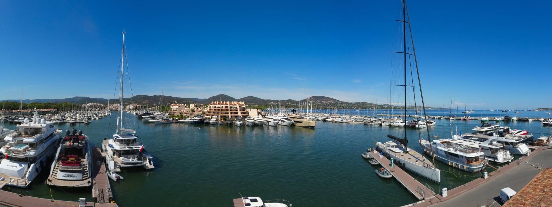 Cogolin › Est: Port des Marines de Cogolin