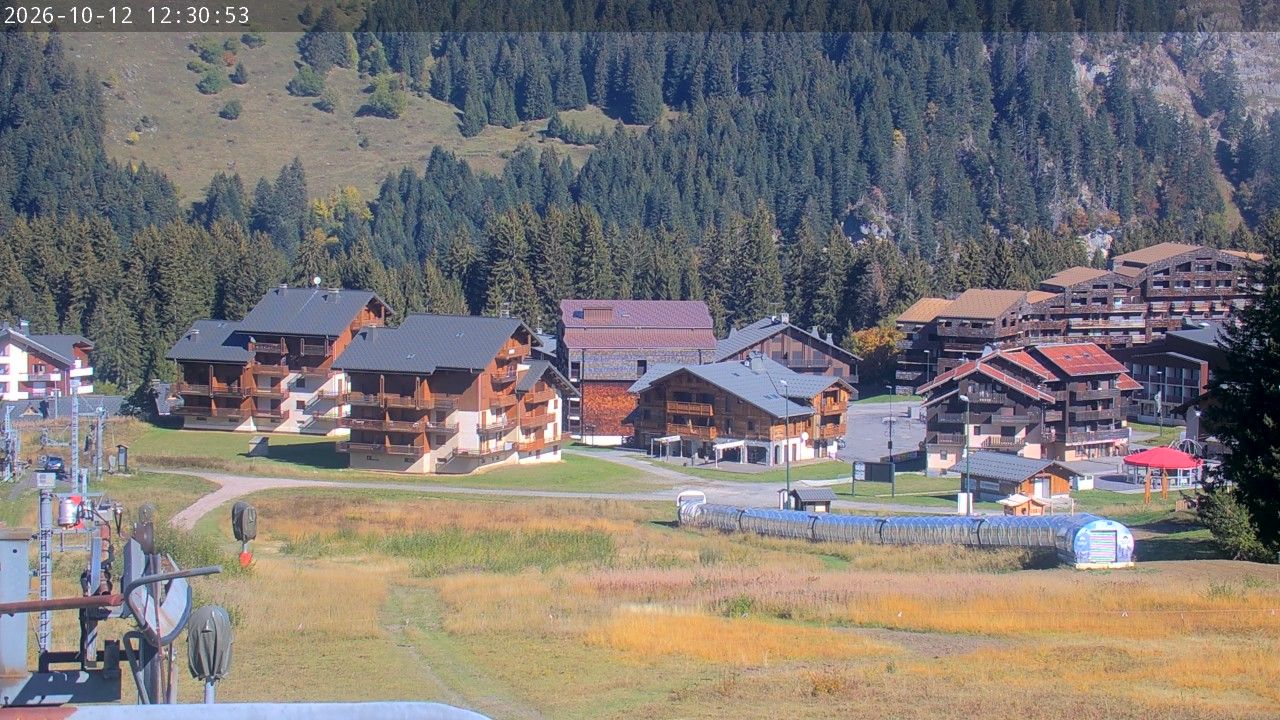 Taninges › Nord-est: Le Praz de Lys